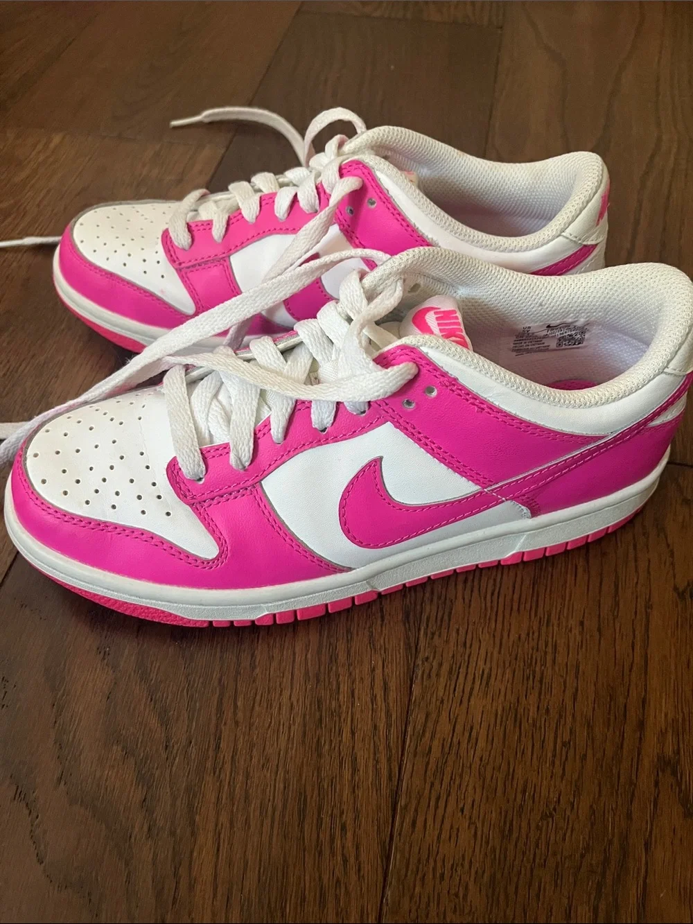 Nike Kids White & Hot Pink Low-Top Sneakers - Picture 2 of 6